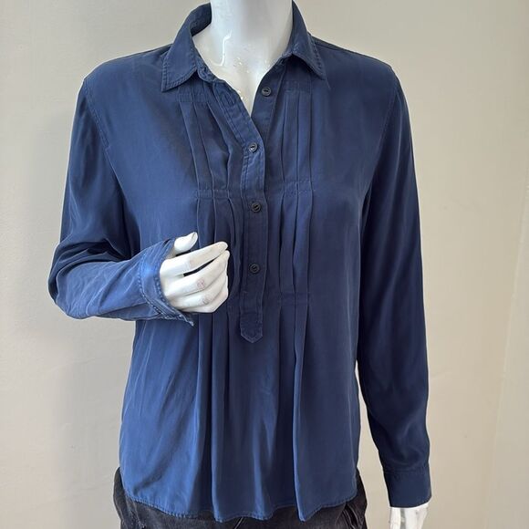 Rag & Bone Blue Silk Half Button-Up Blouse w Pleating at the Chest - Picture 1 of 5